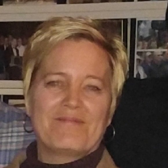 Meet your Posher, Sissy - Picture 1 of 1